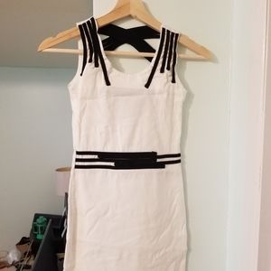 New s size white dress
